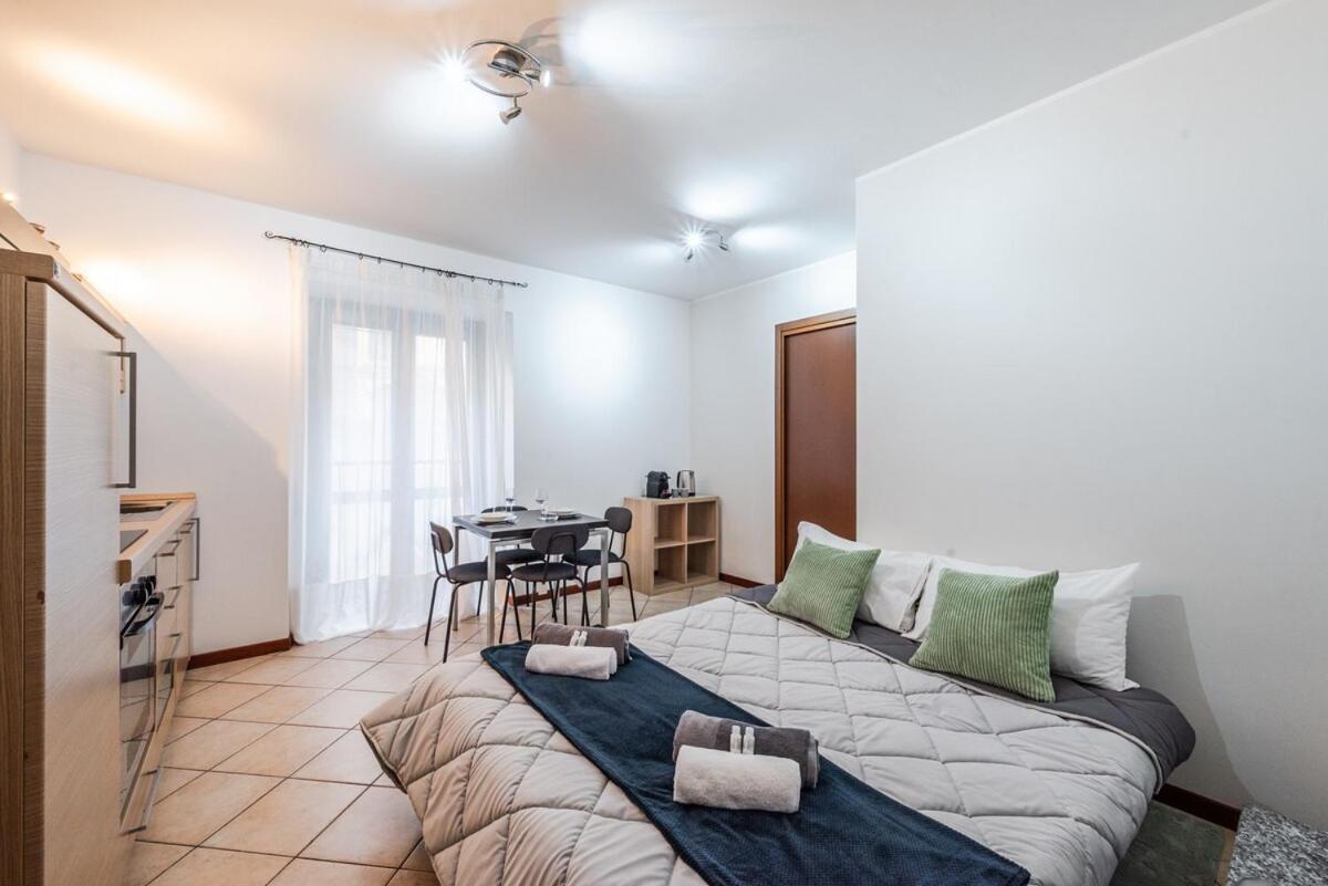 Navigli Darsena - In Center - Ac Apartamento Milán